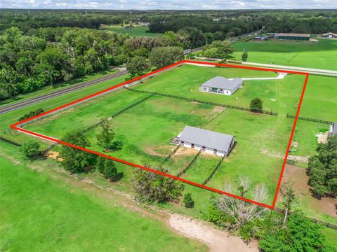 Tiny photo for 7041 NE 22nd Court Road, Ocala, FL 34479 (MLS # OM704149)