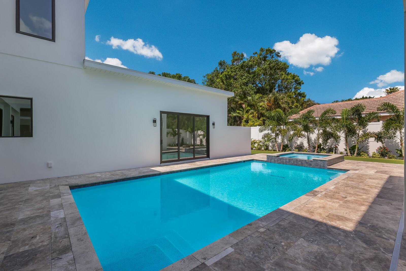 GRANADA - Residential