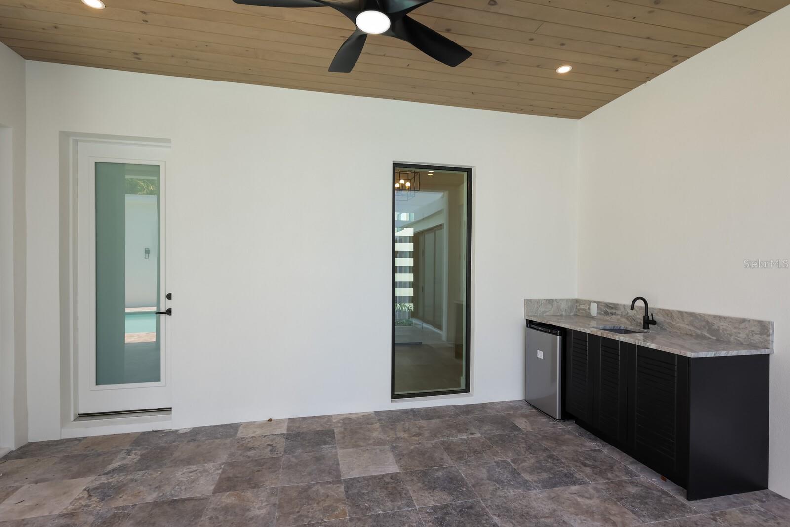 GRANADA - Residential