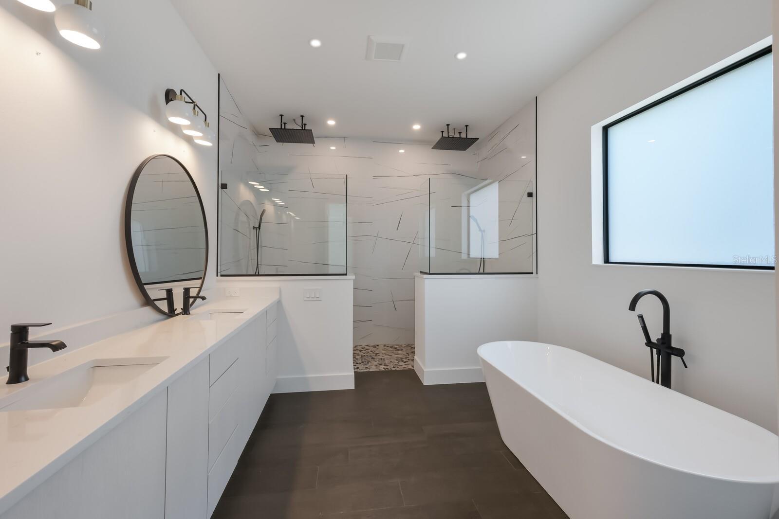 GRANADA - Residential