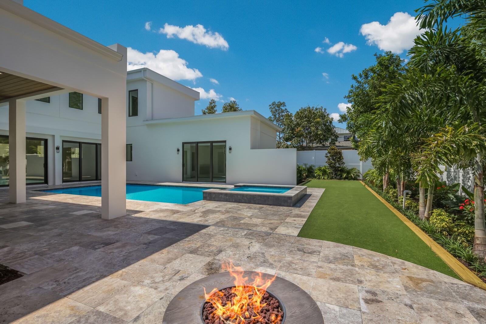 GRANADA - Residential