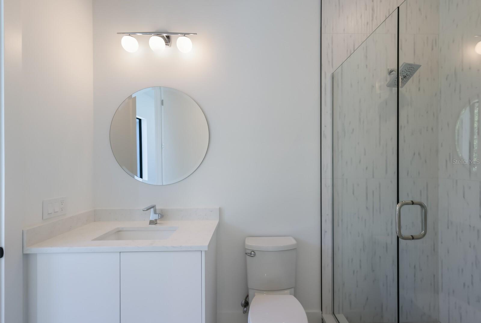 GRANADA - Residential