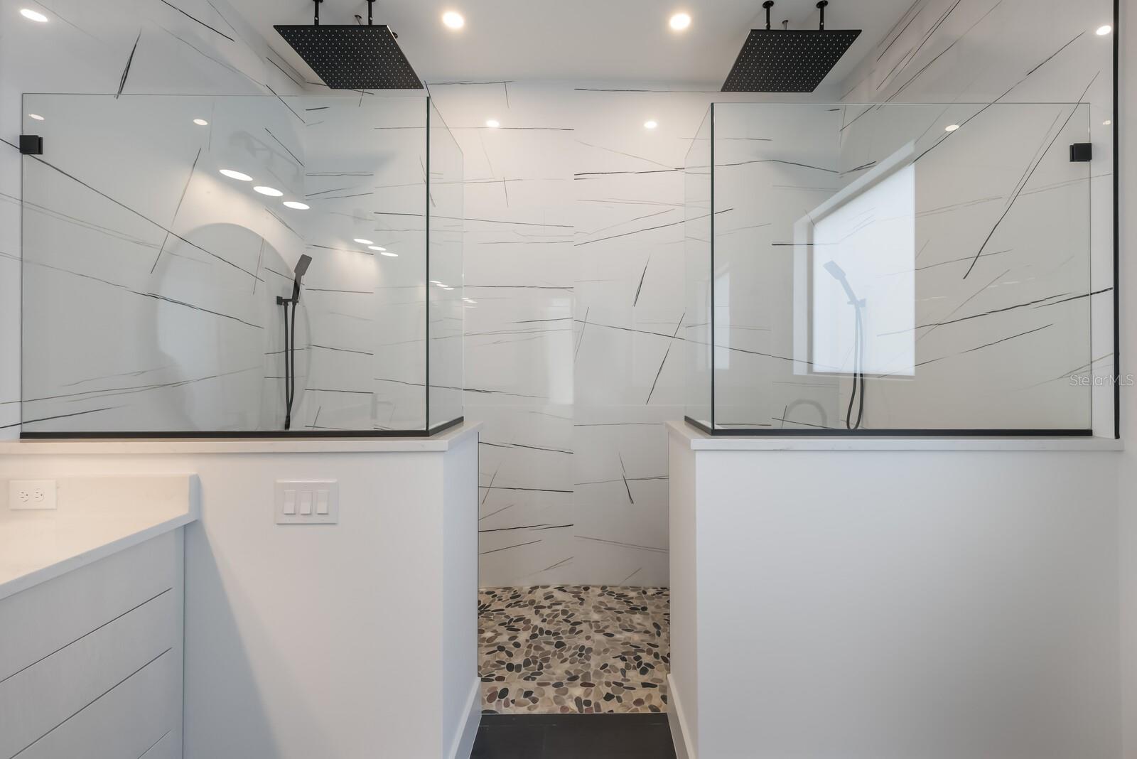 GRANADA - Residential