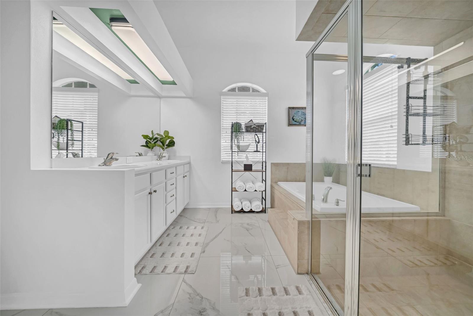 HERNANDO OAKS PH 1 - Residential Lease