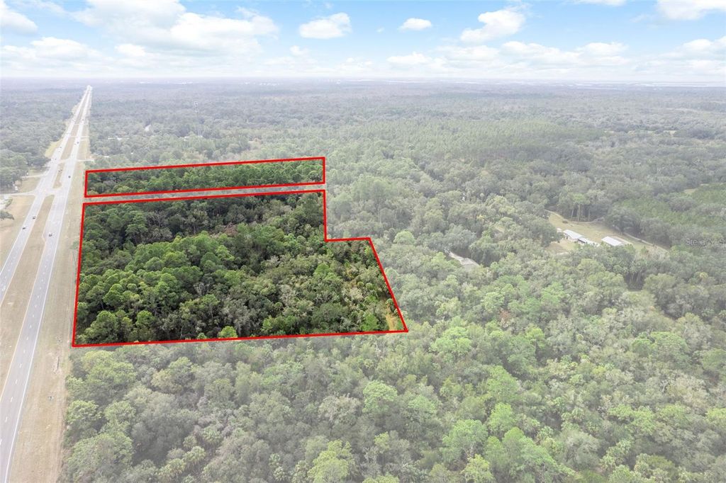 Photo of 11620 W Garnet Court, Crystal River, FL 34428 (MLS # OM714502)