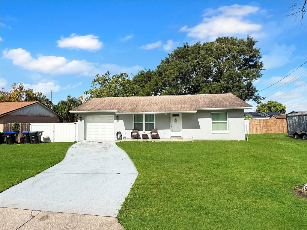Photo of 108 Lamar Street, Orlando, FL 32805 (MLS # O6438223)