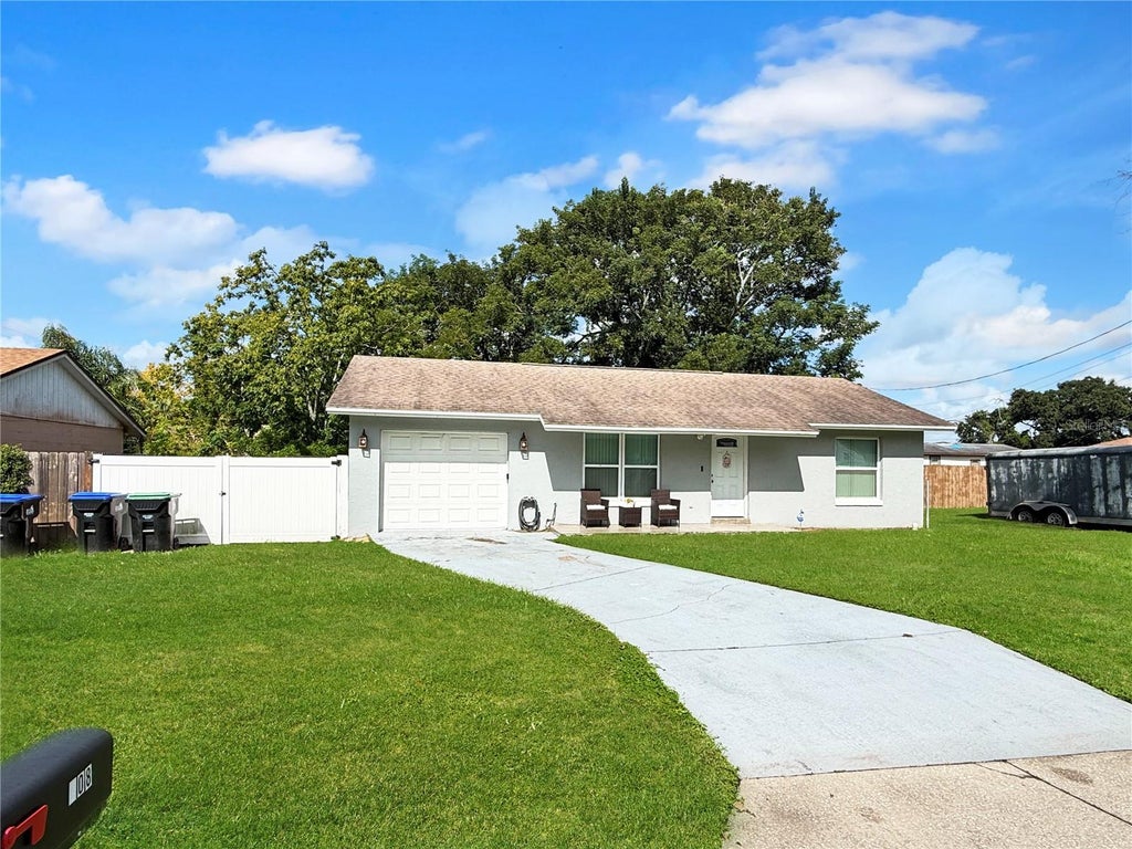 Photo of 108 Lamar Street, Orlando, FL 32805 (MLS # O6438223)