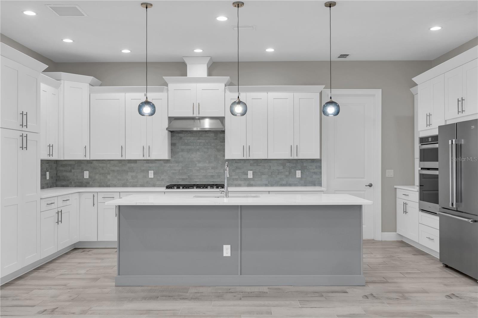 LAKESHORE PRESERVE PH 4 - Residential