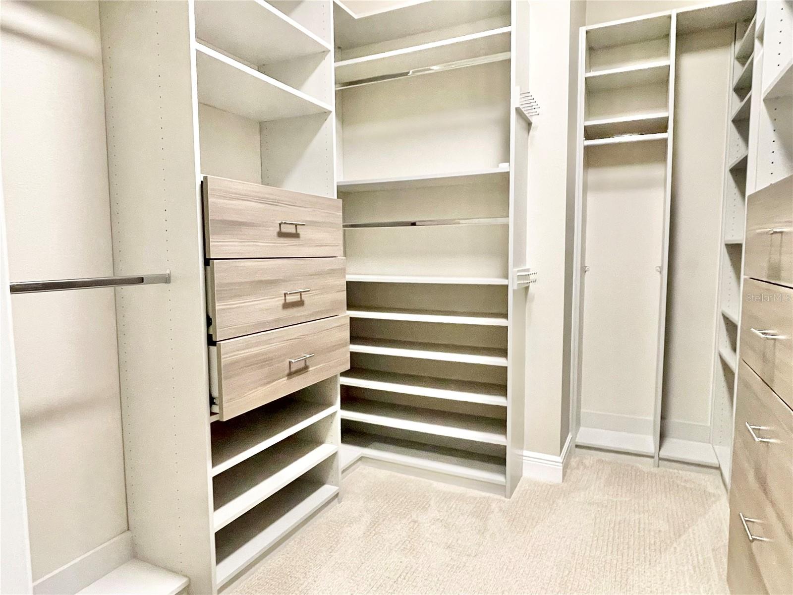 LAKESHORE PRESERVE PH 4 - Residential