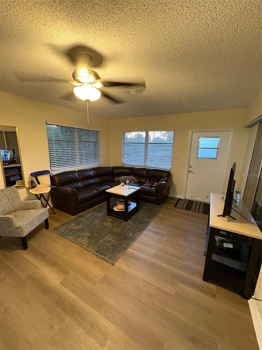 WARM MINERAL SPGS - Residential