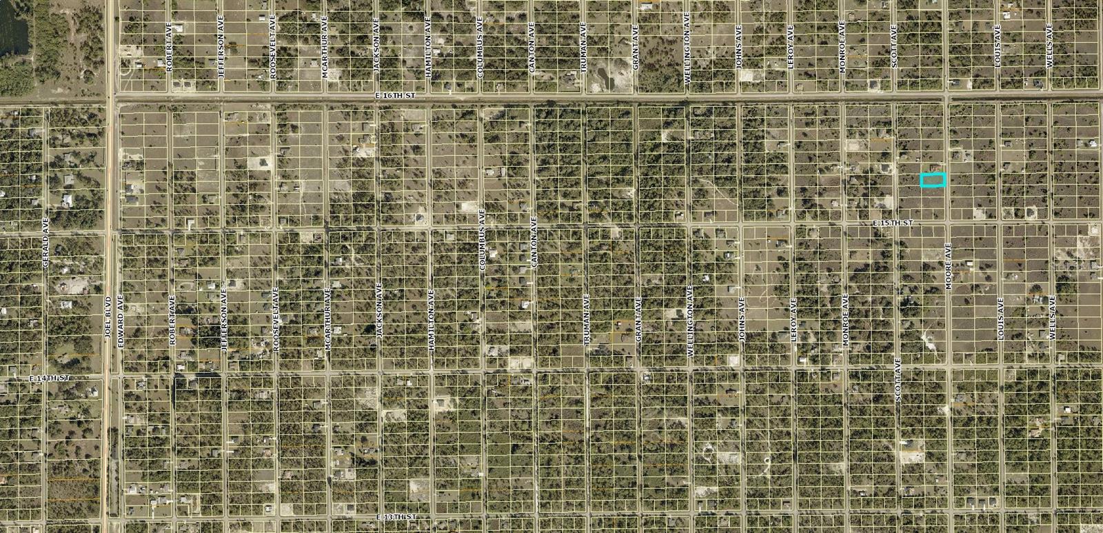 LEHIGH ACRES - Land