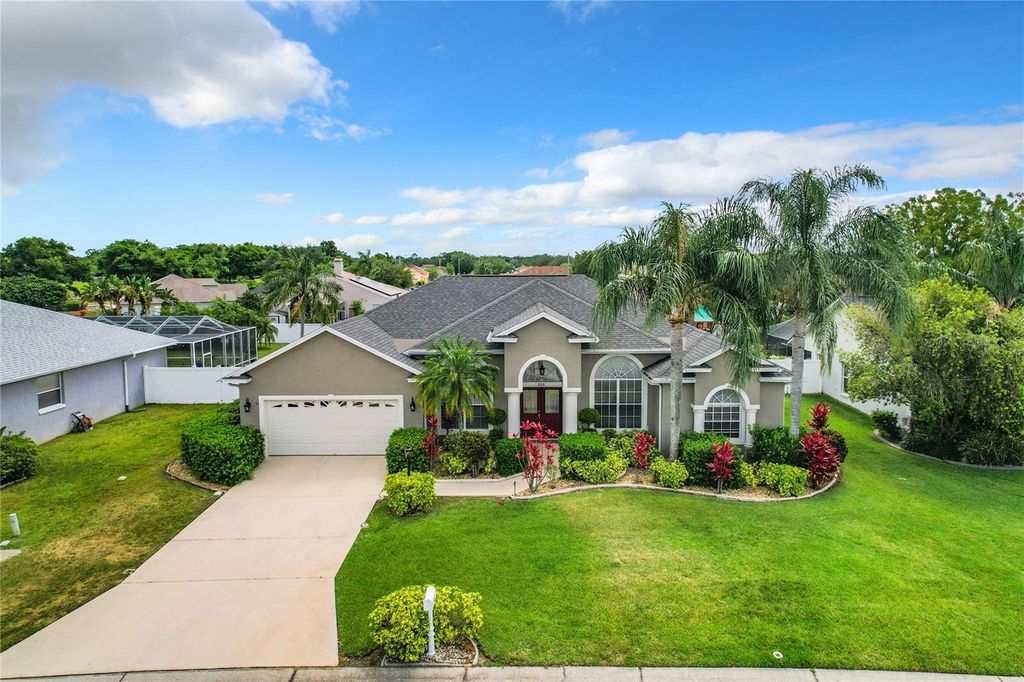 Photo of 205 Terranova Boulevard, Winter Haven, FL 33884 (MLS # P4937479)