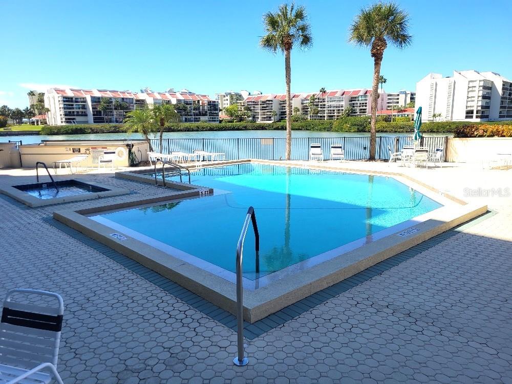 BAY ISLAND GROUP 1 - Residential Lease