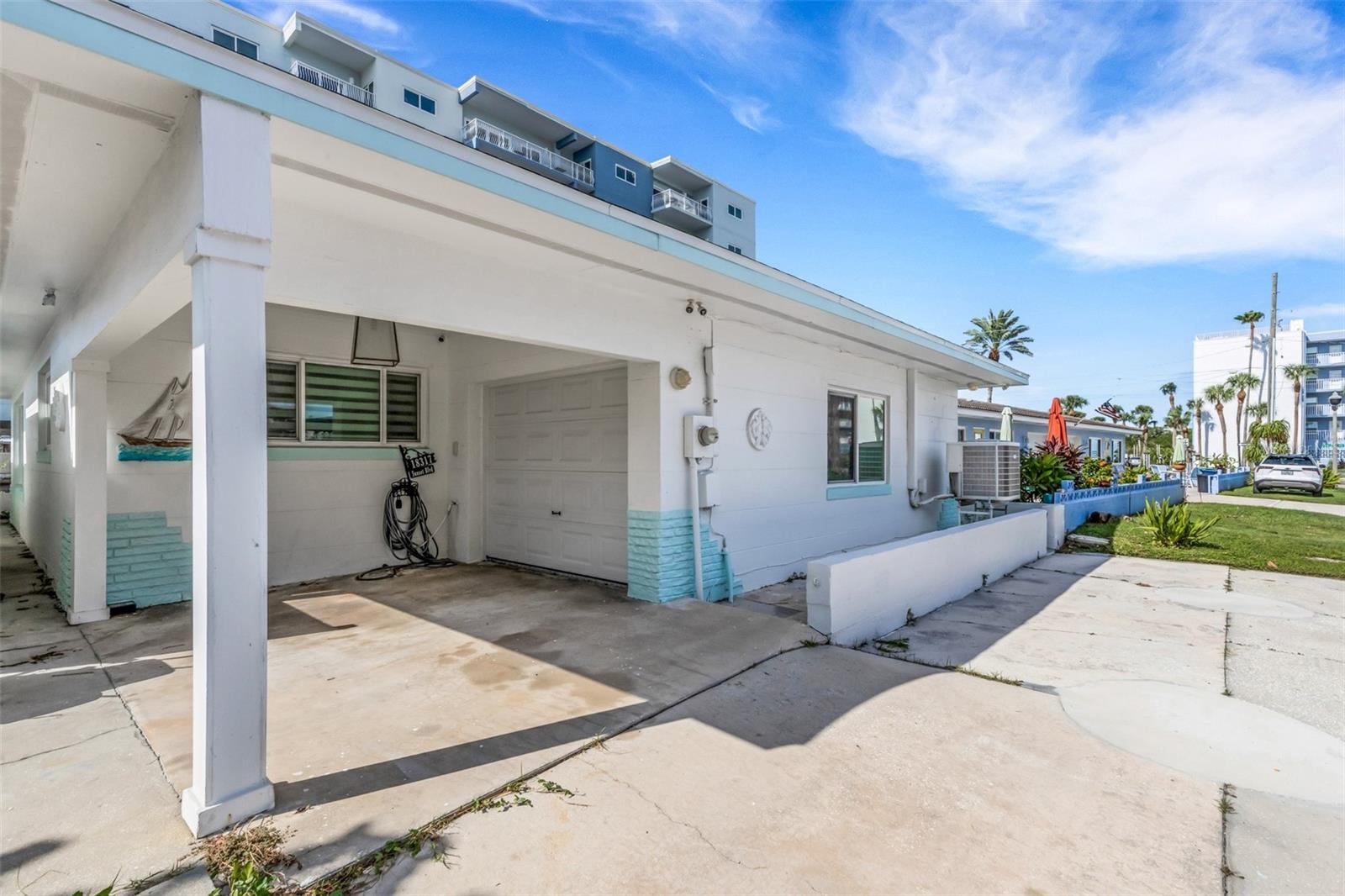 18317 SUNSET BOULEVARD