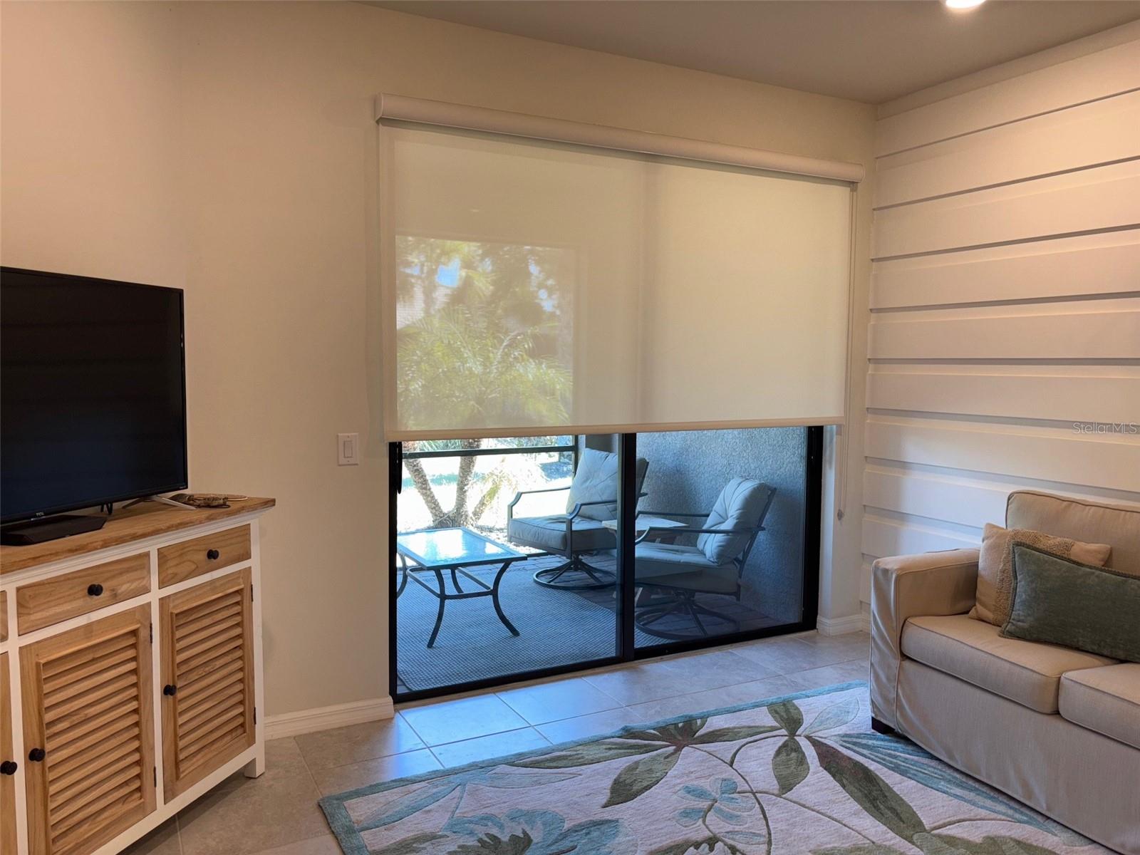 ISLANDWALK - Residential