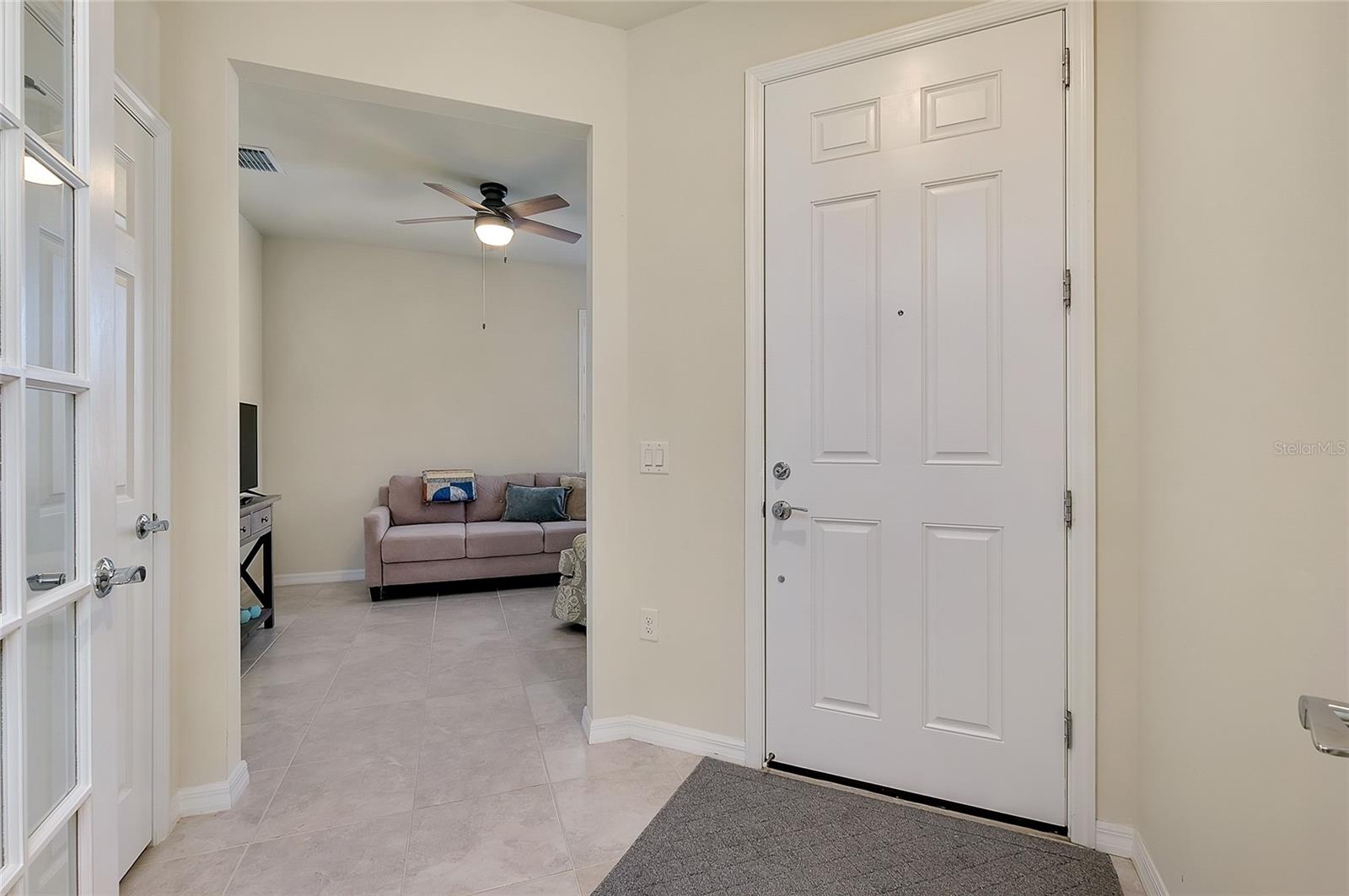 ISLANDWALK - Residential