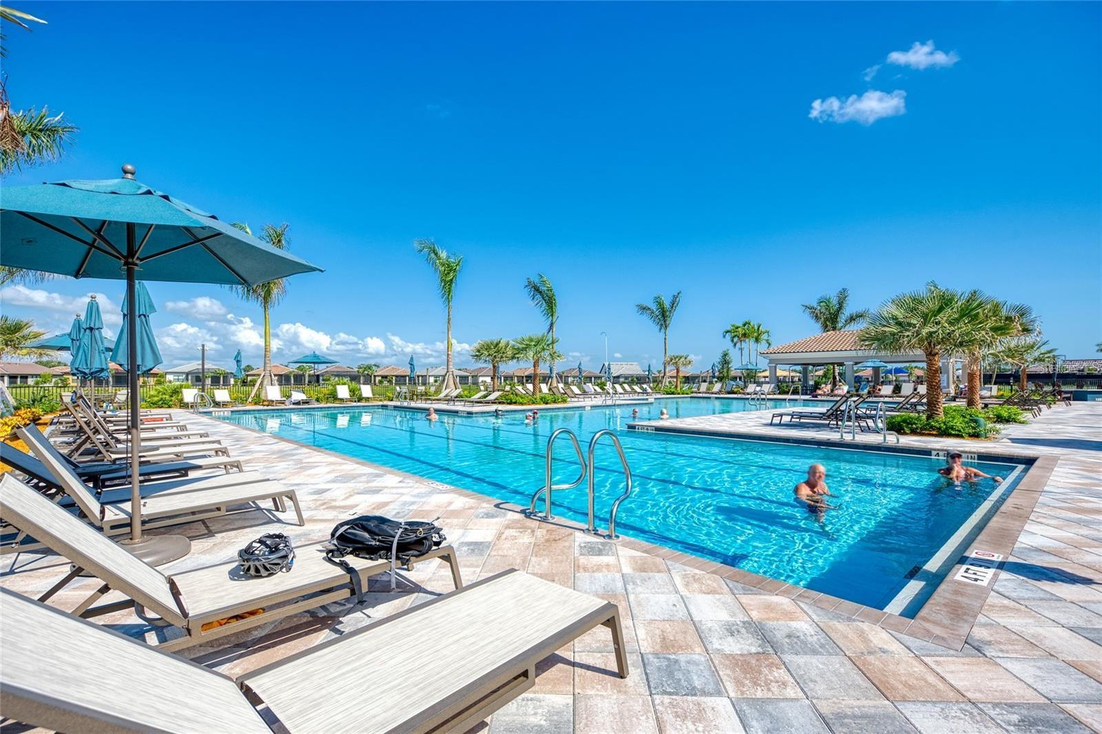 ISLANDWALK - Residential