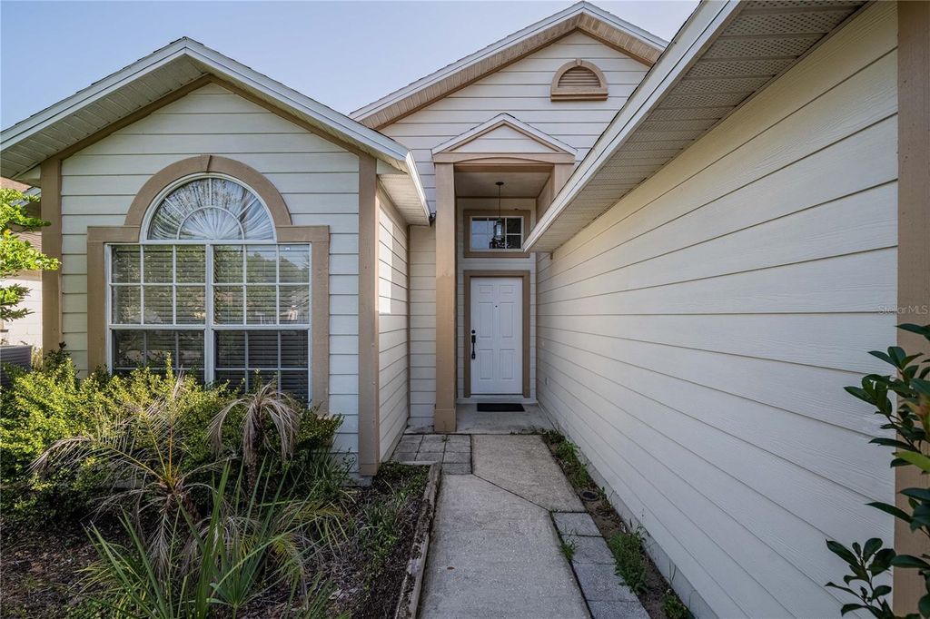 Photo of 612 Allison Avenue, Davenport, FL 33897 (MLS # TB8527743)