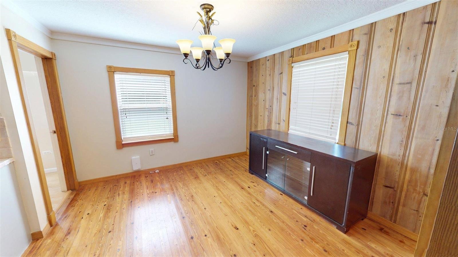 ROYAL HOWARD SUB - Residential