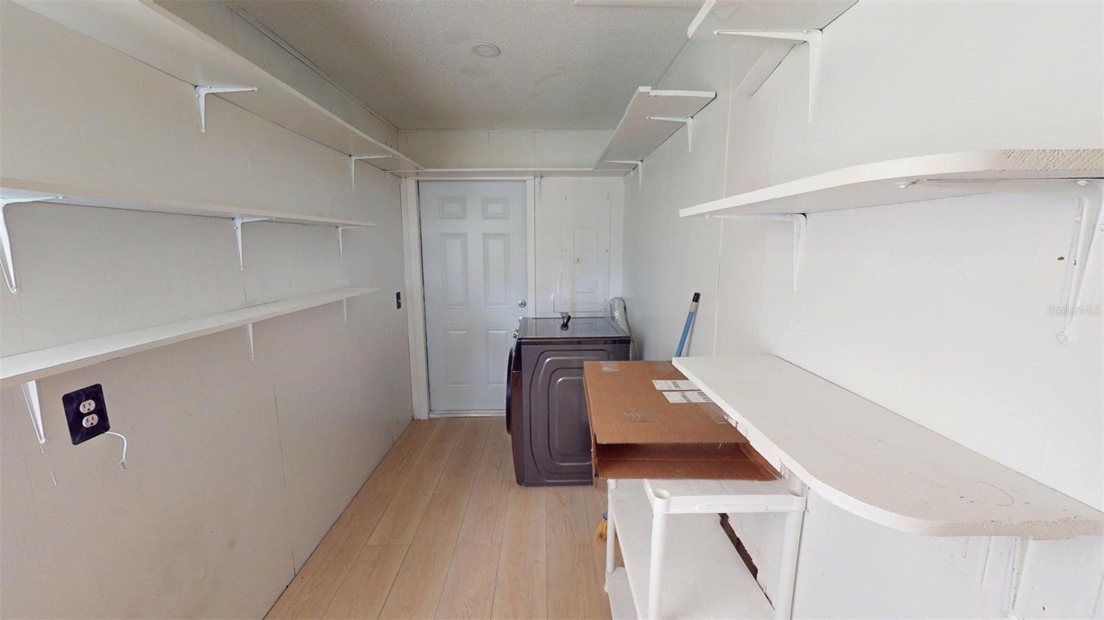 ROYAL HOWARD SUB - Residential