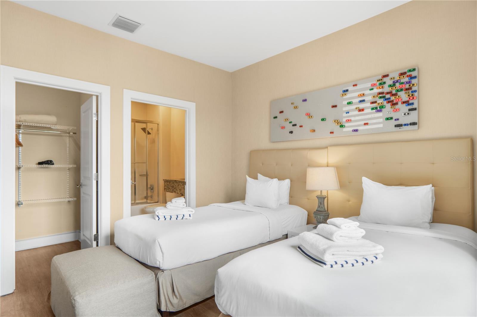 MAGIC VILLAGE - Residential