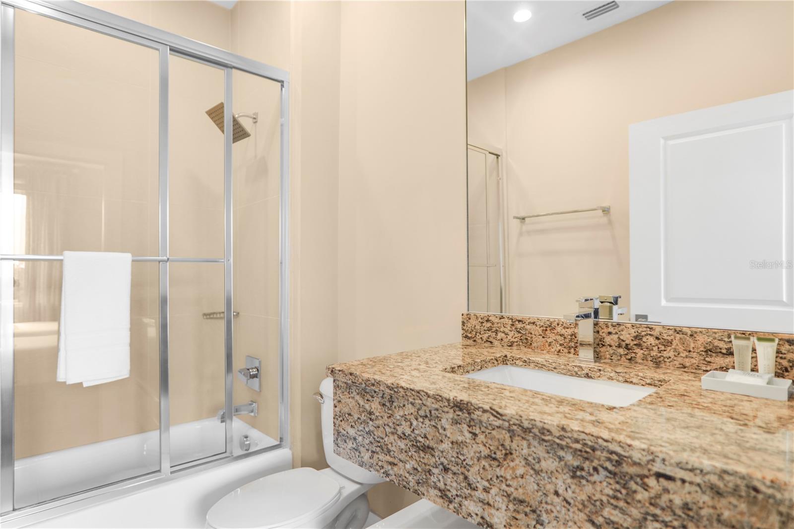 MAGIC VILLAGE - Residential