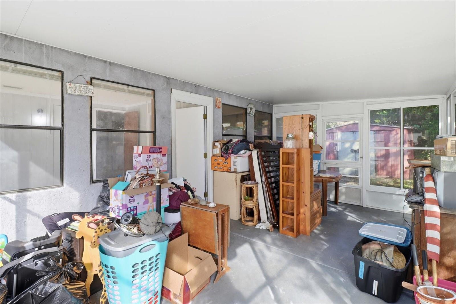 LITTLE LAKE WEIR - Residential