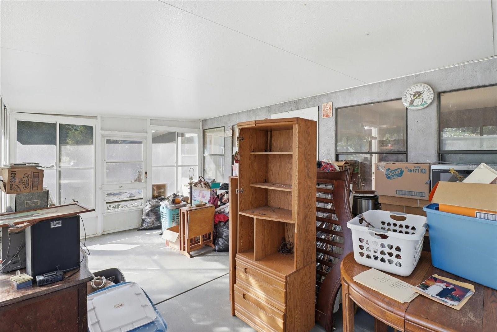 LITTLE LAKE WEIR - Residential