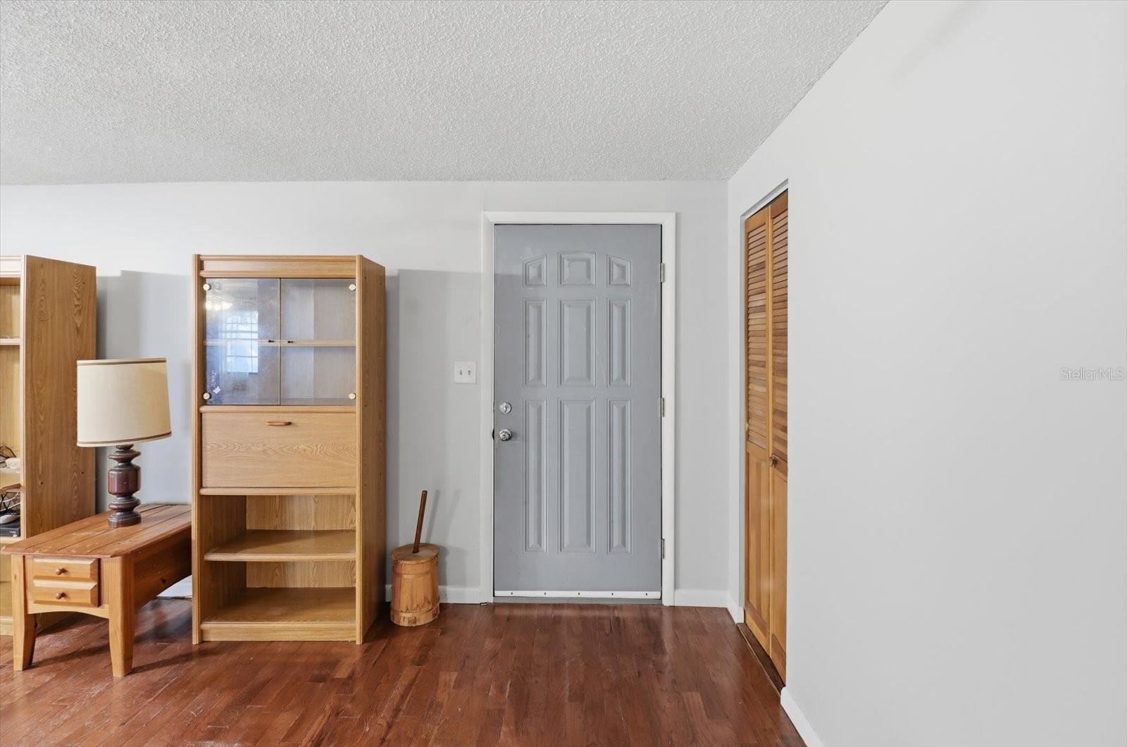 LITTLE LAKE WEIR - Residential