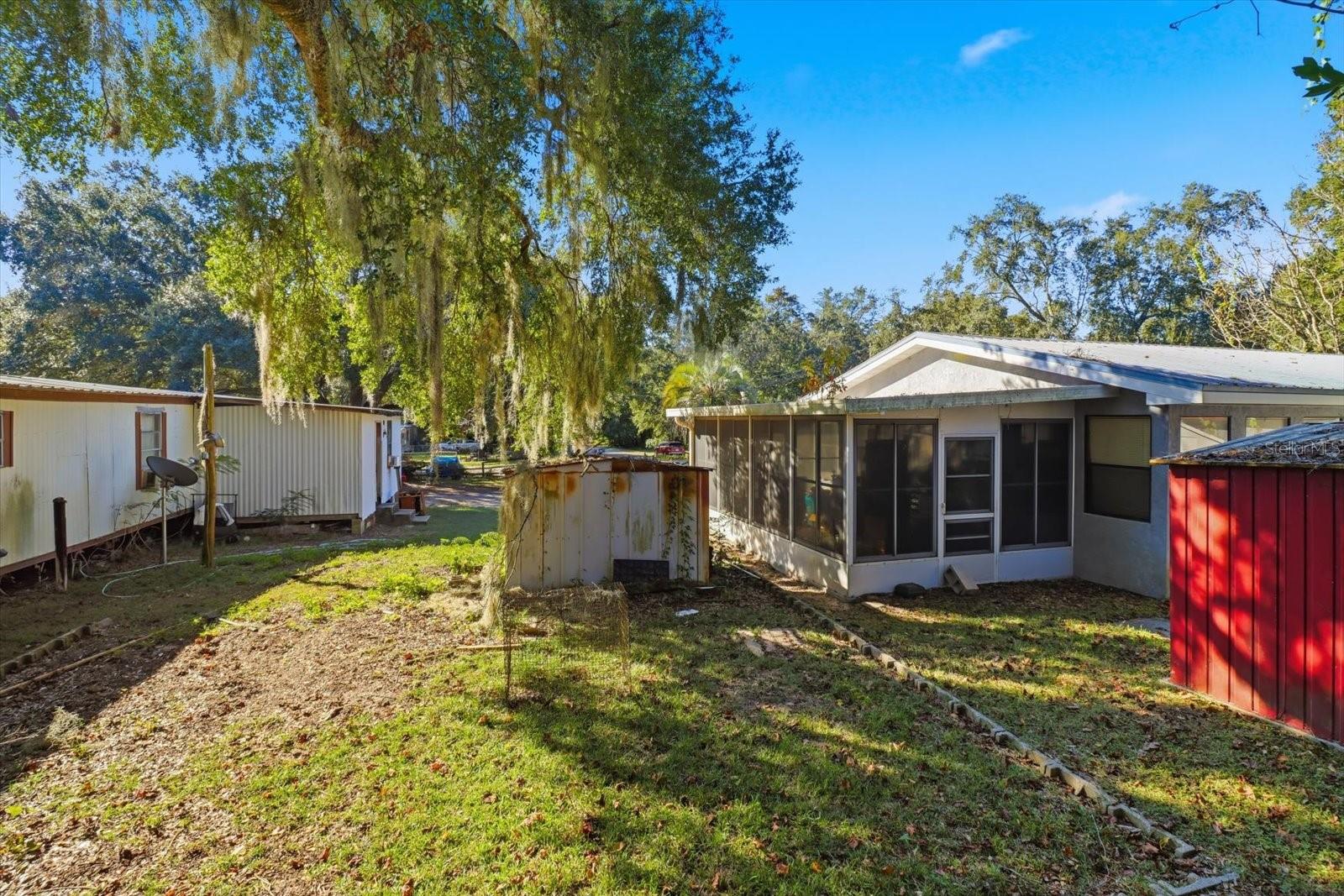 LITTLE LAKE WEIR - Residential