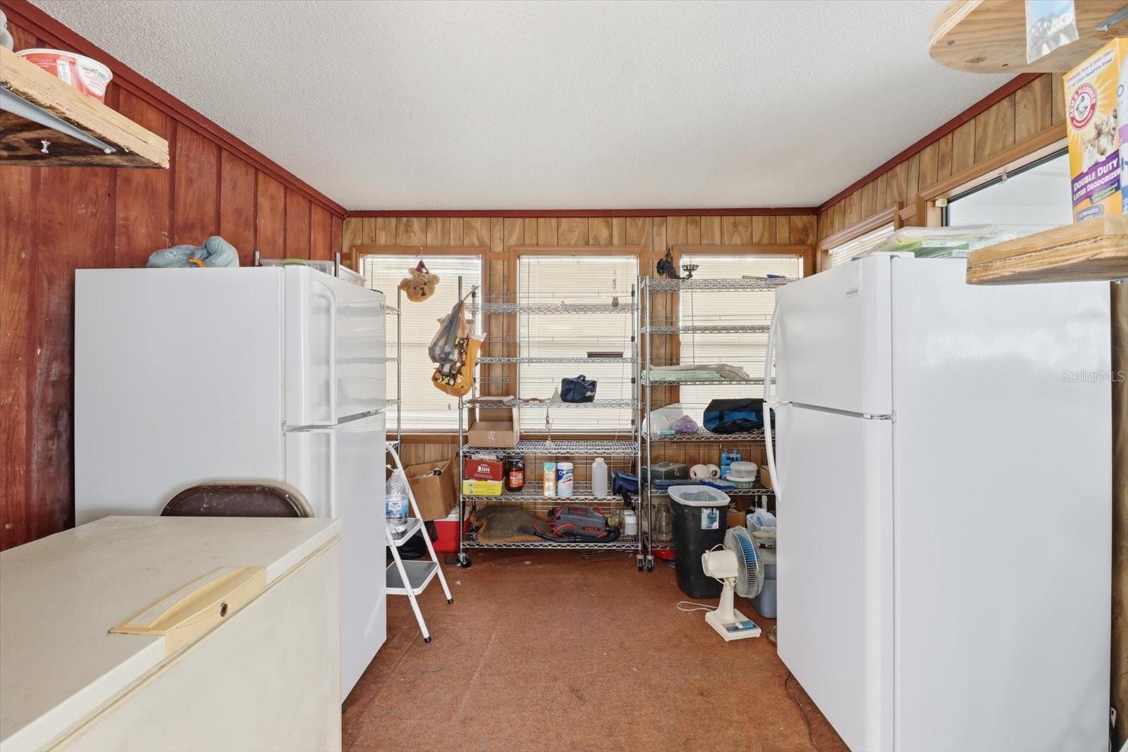 LITTLE LAKE WEIR - Residential