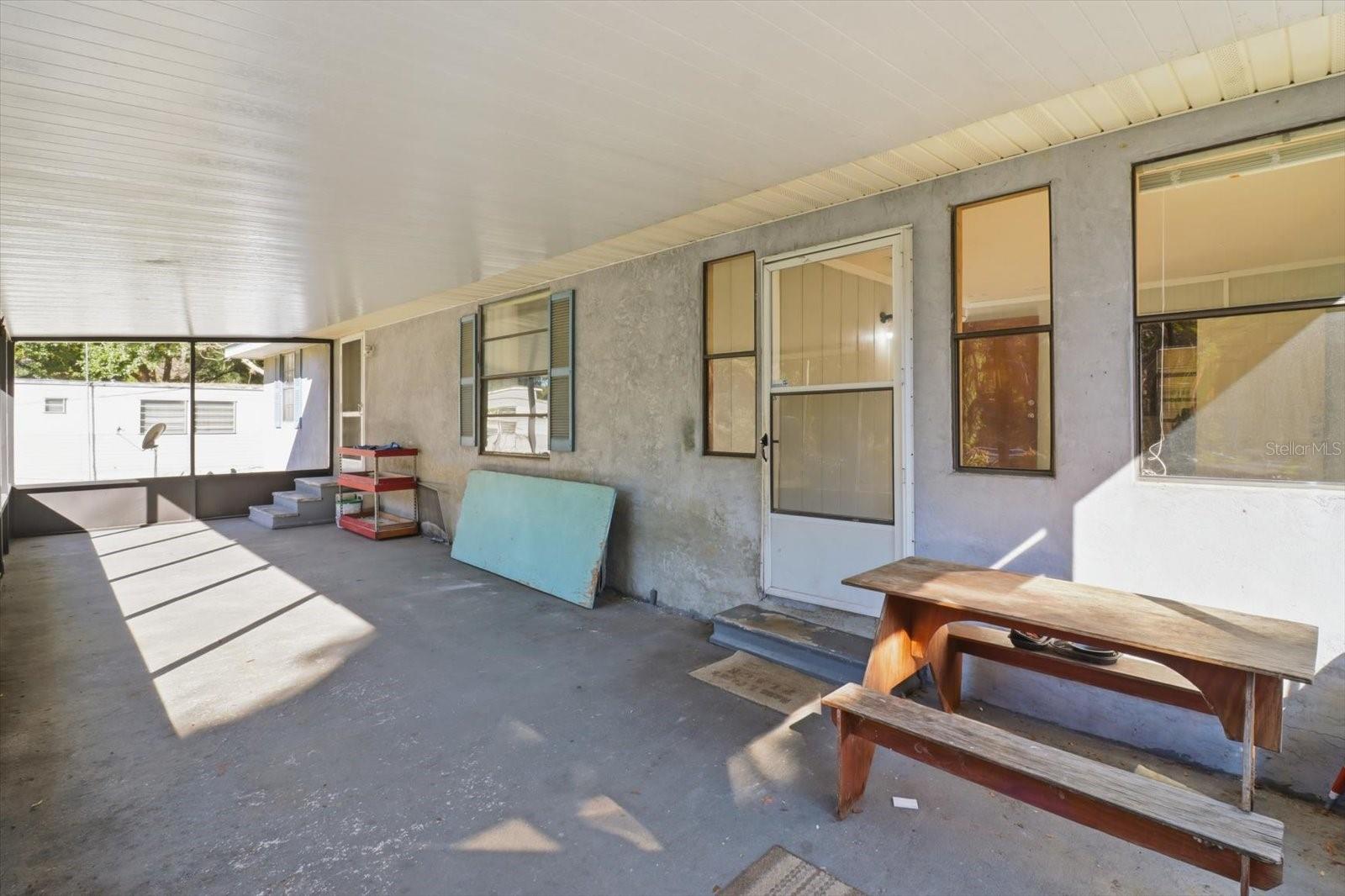 LITTLE LAKE WEIR - Residential