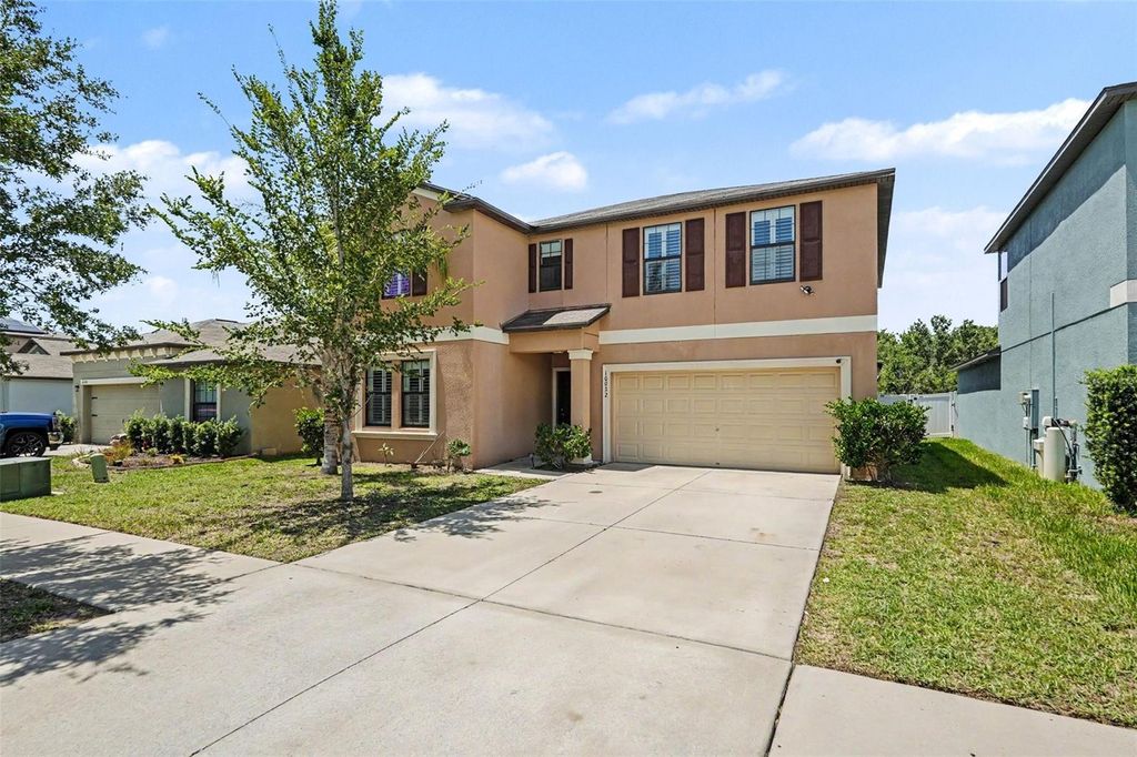Photo of 10022 Carloway Hills Drive, Wimauma, FL 33598 (MLS # TB8520232)