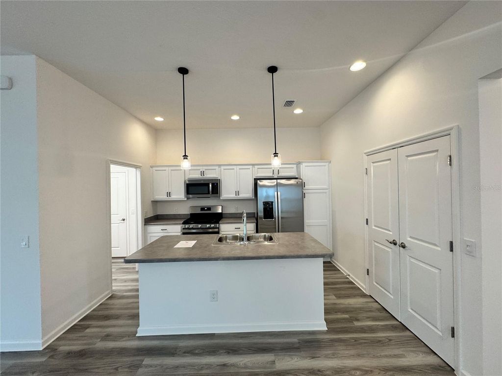 Photo of 854 Morley Avenue, The Villages, FL 34762 (MLS # G5111626)