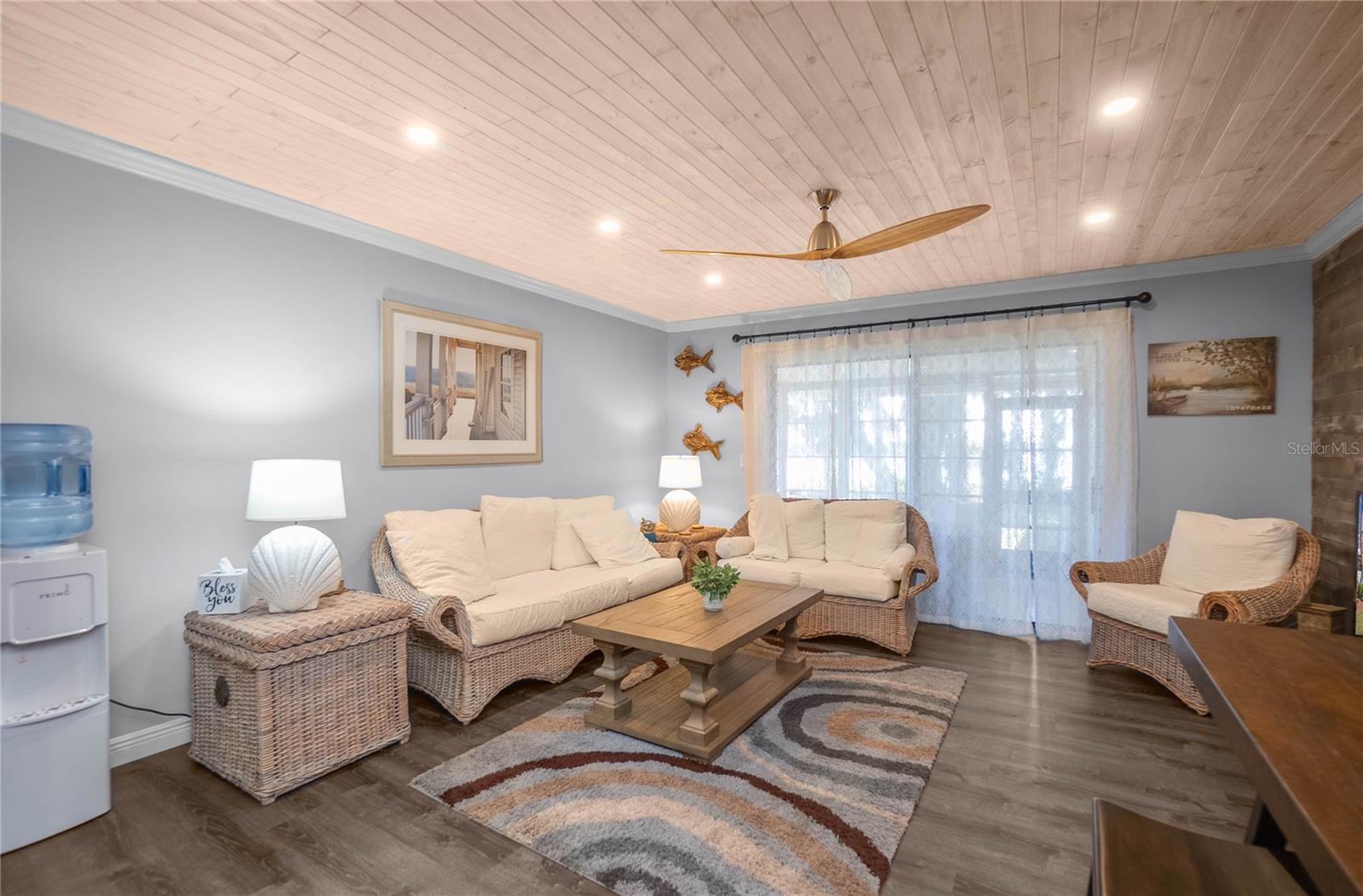 PRITCHARD ISLAND - Residential