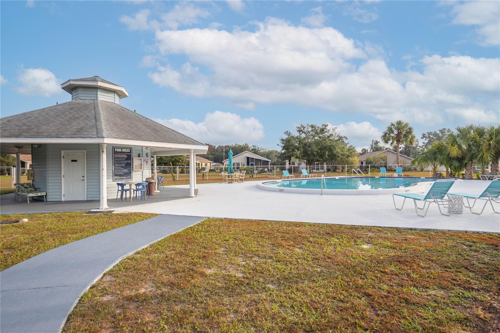 PRITCHARD ISLAND - Residential