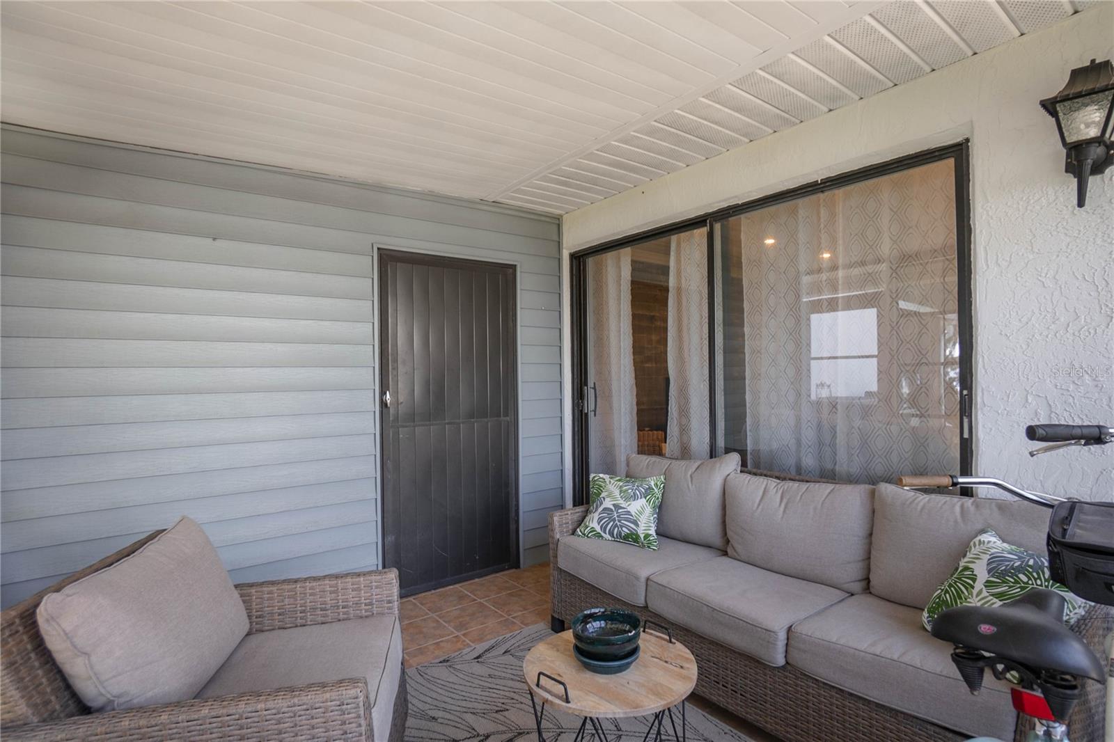 PRITCHARD ISLAND - Residential