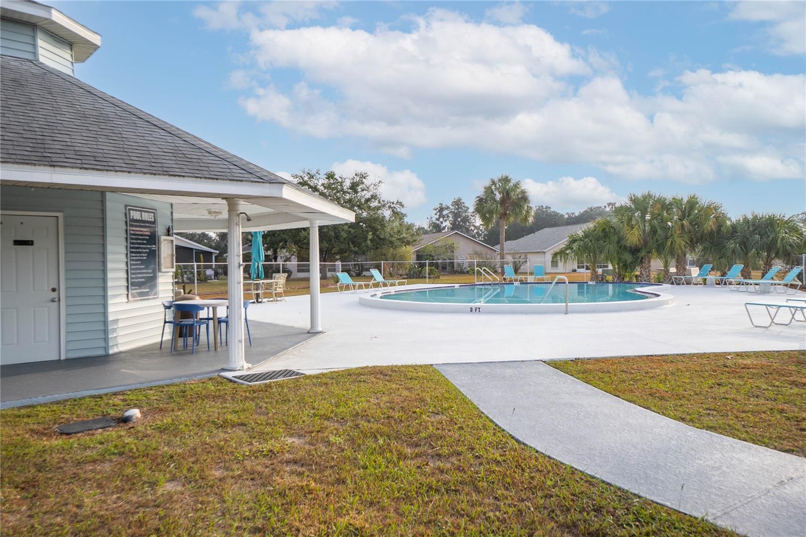 PRITCHARD ISLAND - Residential