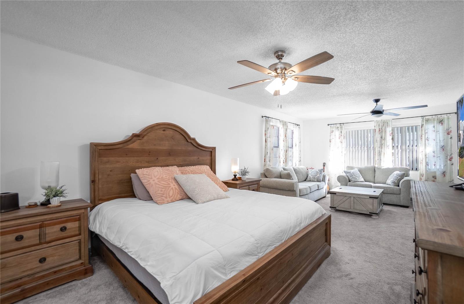 PRITCHARD ISLAND - Residential