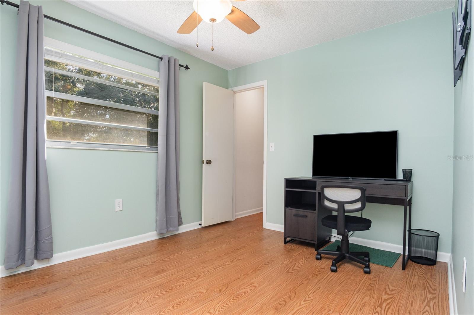 MI-LU ESTATES - Residential