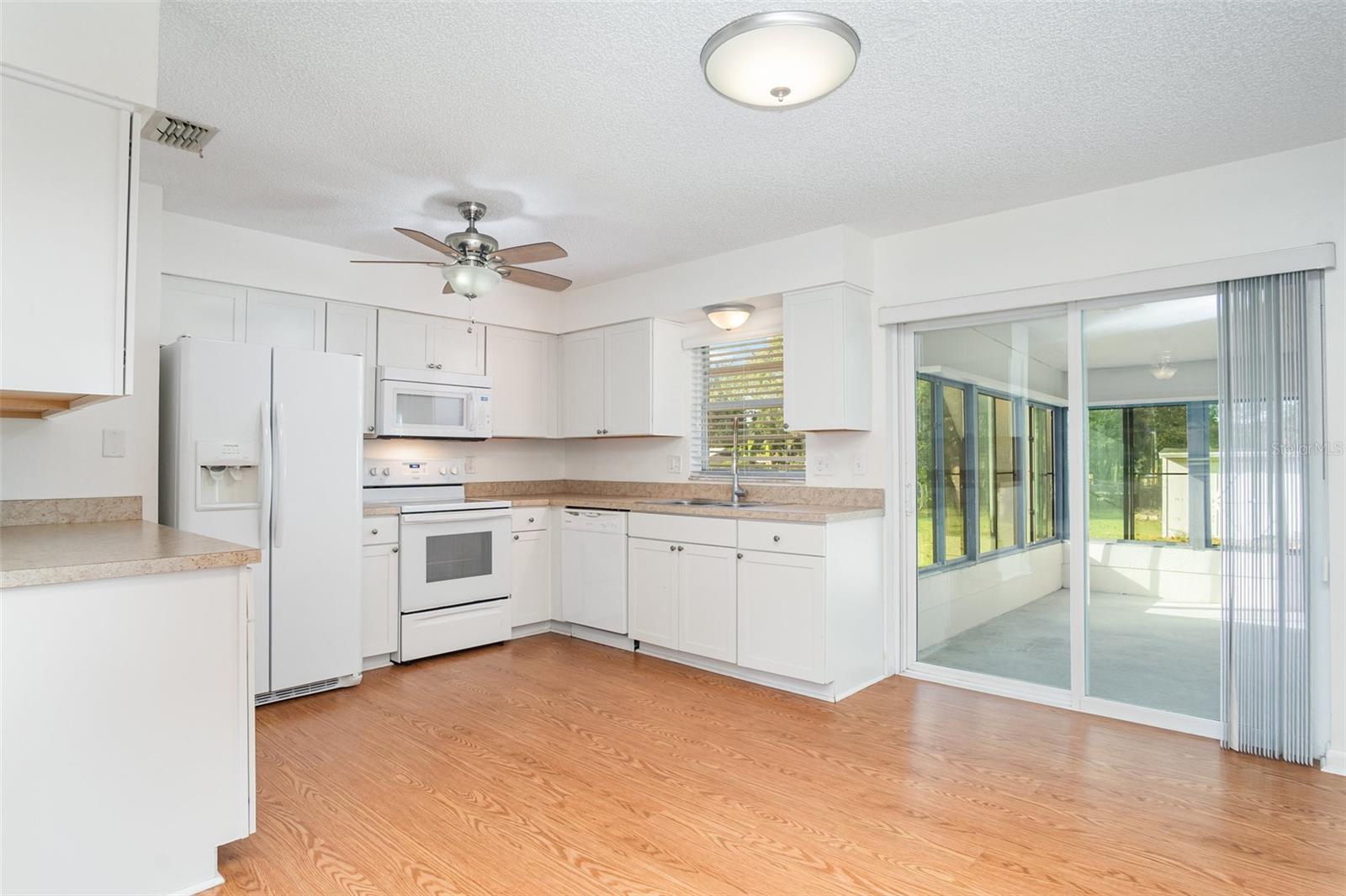 MI-LU ESTATES - Residential