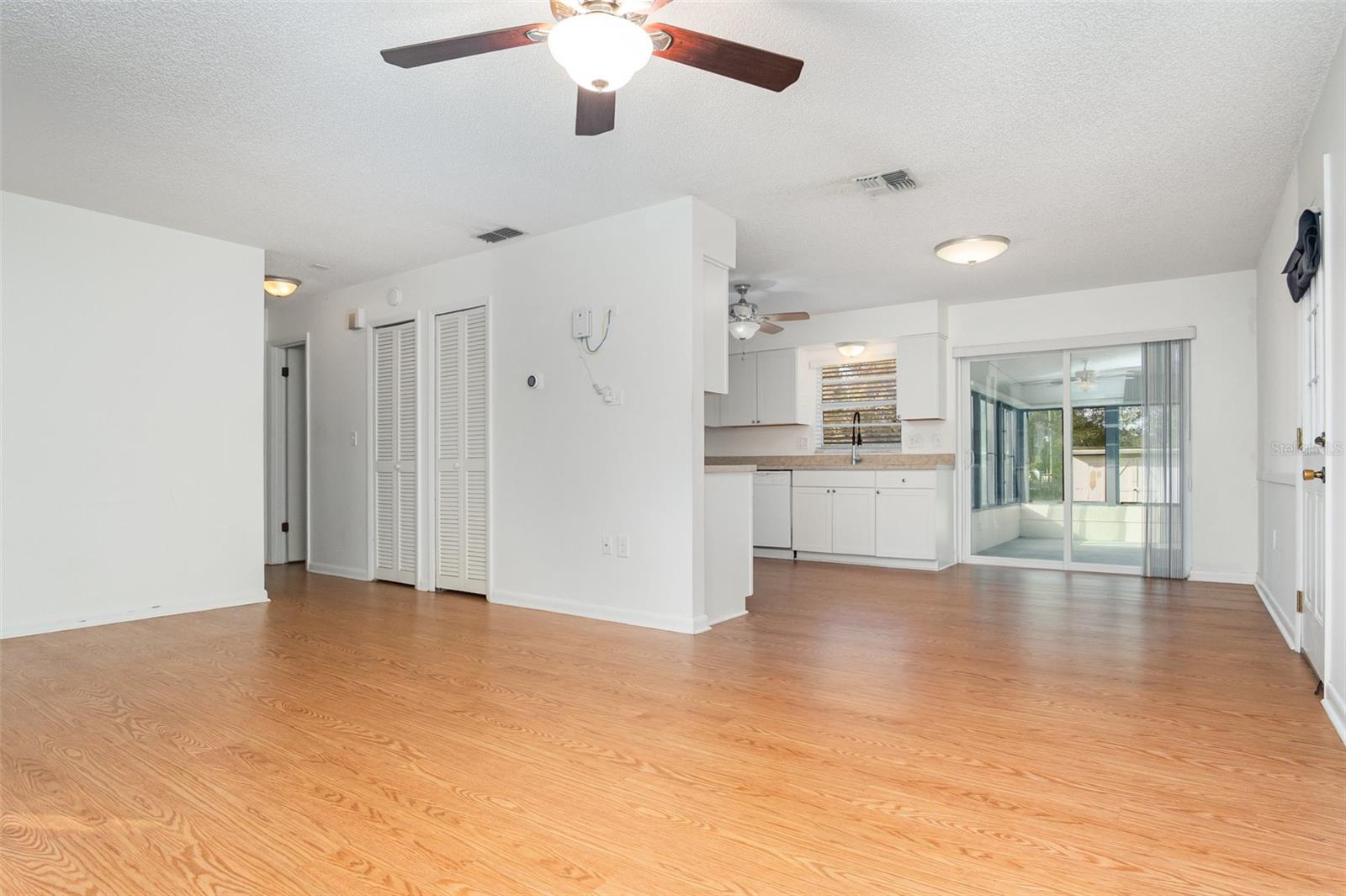 MI-LU ESTATES - Residential