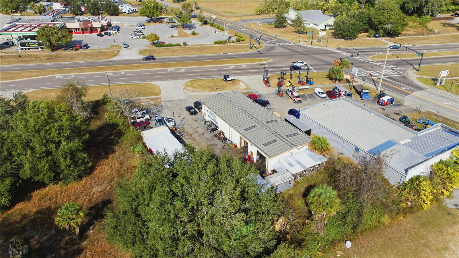 MUSSEAU - Commercial Sale