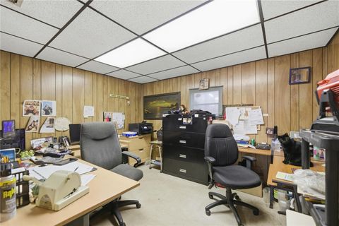 Tiny photo for 212 NW 20th Street, Ocala, FL 34475 (MLS # OM714348)