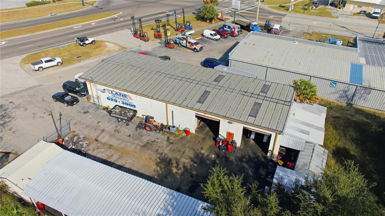 MUSSEAU - Commercial Sale