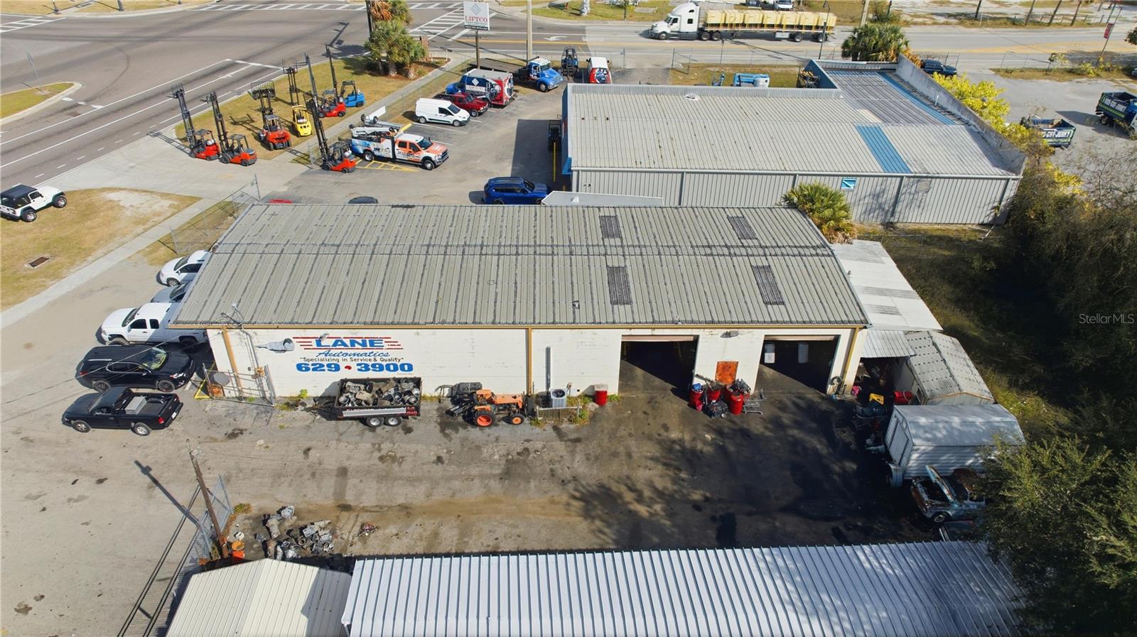 MUSSEAU - Commercial Sale