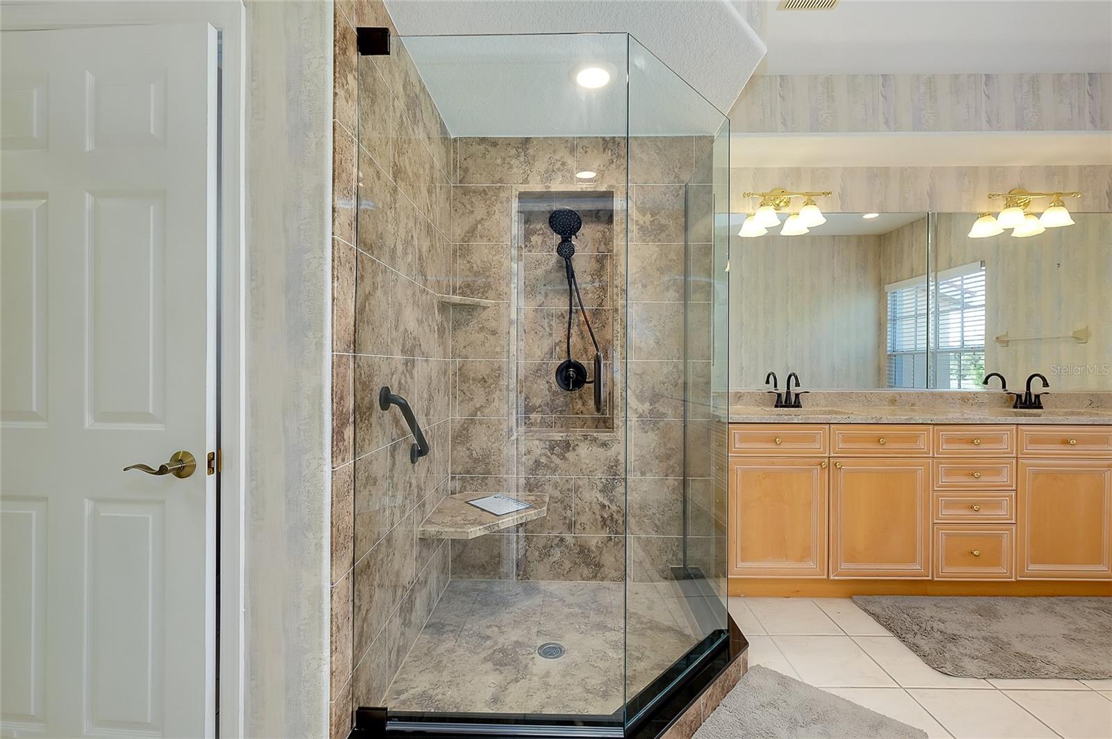 PALMER SQUARE EAST - Residential