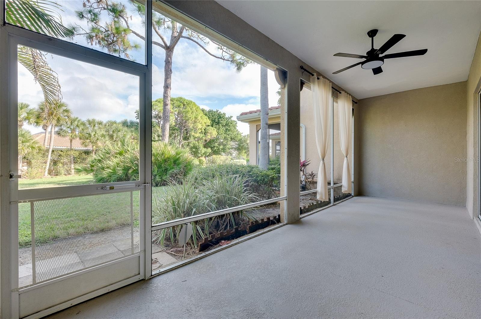 PALMER SQUARE EAST - Residential