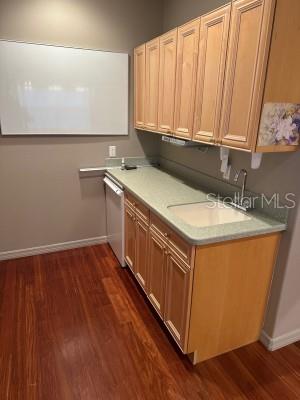 PALMER SQUARE EAST - Residential