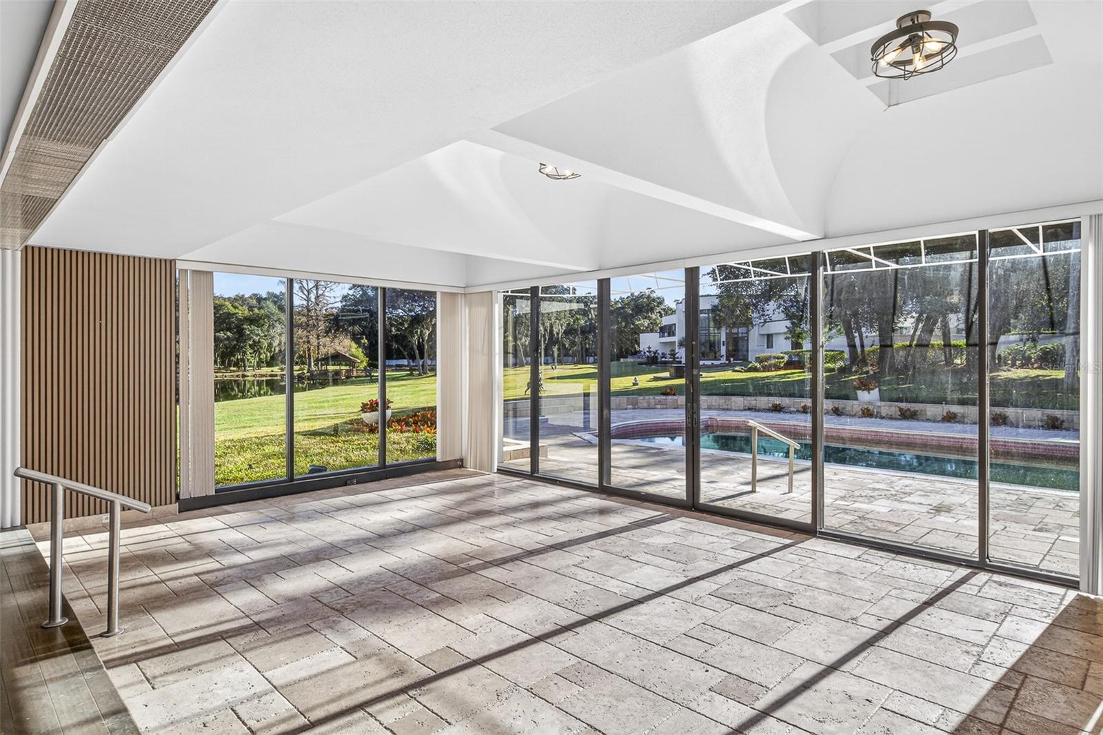 SWEETWATER CLUB UN 1-A - Residential